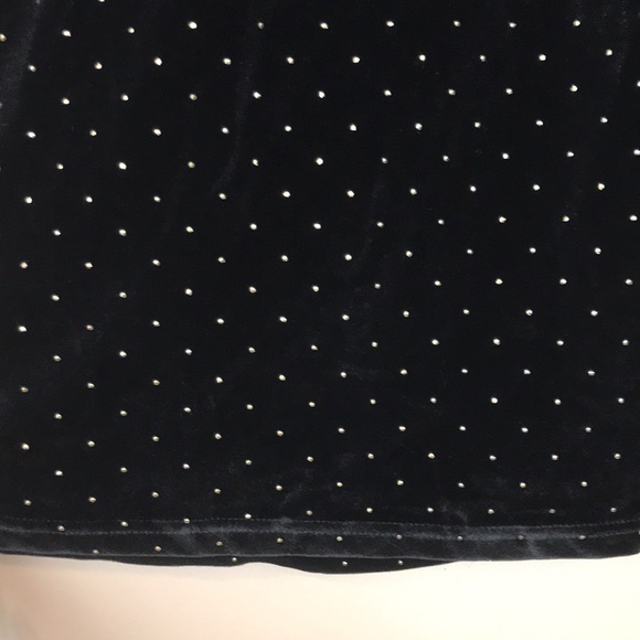 Nanette Lepore Women’s Black Velvet Gold-Colored Metallic Dot Puff Sleeve Blouse - Picture 3 of 10